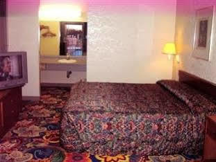 Sunrise Hotel *